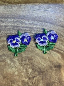 2 Purple Flower PATCH Sew On Vtg 80s Bag Hat Jacket Logo Appliqué 2” Pansy - Picture 1 of 3