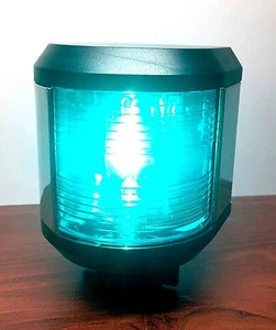 LARGE MARINE GREEN STARBOARD NAVIGATION LIGHT WATERPROOF 2 NM BOATS UP TO 20M - Picture 1 of 5