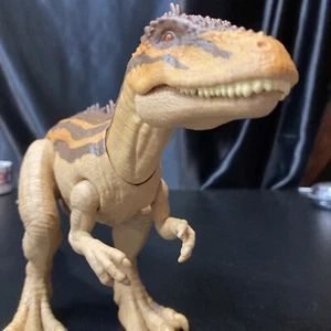 Jurassic World Camp Cretaceous Dino Escape Mega Destroyers Carcharodontosaurus - Picture 1 of 8