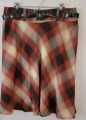 Dressbarn Mujer Talla Falda 16 Tartán Escocesa Línea A con Cinturón Otoño Hecha en Vietnam Foto 1 de 4