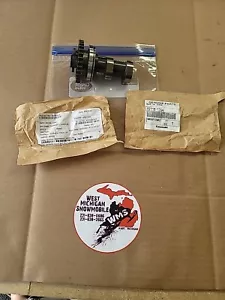 Kawasaki CAMSHAFT-COMP, EX - 49118-1264 OEM 49118-0996 49118-1265 2021 - 2024 - Picture 1 of 7