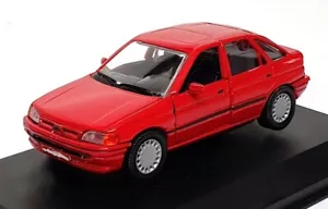 Schabak 1/43 Scale Diecast 1090 - Ford Escort - Red - Picture 1 of 5