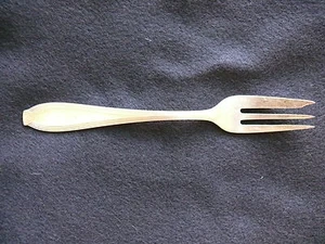 Beautiful Replacement WMF Germany WMF90 Cake Fork - Picture 1 of 5