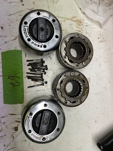 1980-1997  FORD F-250 F-350 6 BOLT CAP  MANUAL  LOCKING HUBS  #62 - Picture 1 of 2