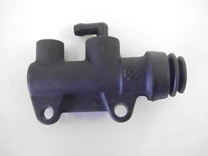 Brembo Bremspumpe Bremszylinder Bremse hinten Laverda 668 750 / Formula 650 750 - Picture 1 of 3