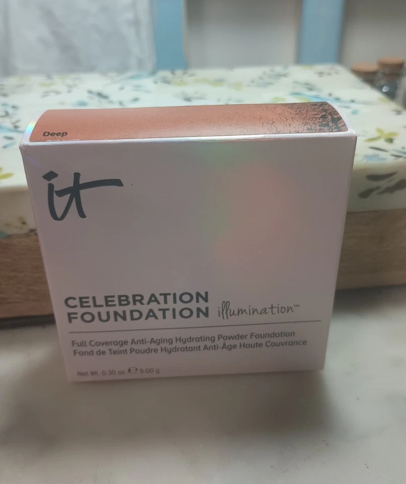 It Cosmetics Celebration Foundation illumination Powder DEEP Foundation NIB - Image 1 of 1