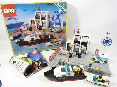 Lego Nautica Town #6540 Pier Police 1991 de colección 100 % completo con caja amarilla Foto 1 de 4