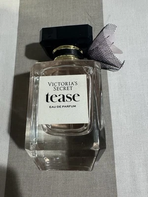  Victoria Secret Perfume Tease 1.7 Foto 1 de 4