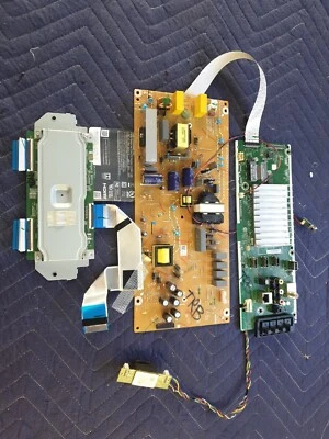 PHILIPS 65PFL5604/F7 A, KIT COMPLETO REPUESTOS REPARACIÓN Caja 3 Foto 1 de 4