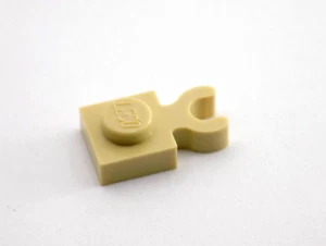 15 LEGO Beige / Tan Plate 1 x 1 with Vertical Clip (60897) - 15 Pieces - Picture 1 of 1