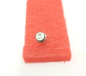 1Pcs ST 111 LM111H Voltage Comparator National SC. 1TO99 ST M. - Imagen 1 de 1