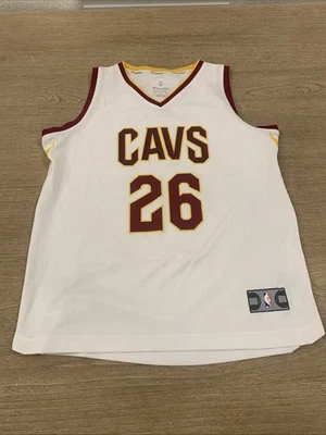 Kyle Korver Cavs Jersey White-youth Large-worn Once - Image 1 of 4