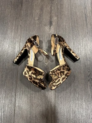 Tacones para mujer Dolce & Gabbana talla 39 (8) estampado leopardo Foto 1 de 4