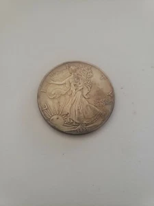 1991 walking liberty silver dollar - Picture 1 of 4