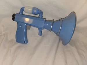 Despicable Me Minions Fart Gun Blaster w/ Sounds & Light - Works Great! - Picture 1 of 4