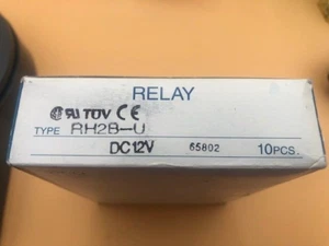 Idec RH2B-UDC12V - Bild 1 von 6