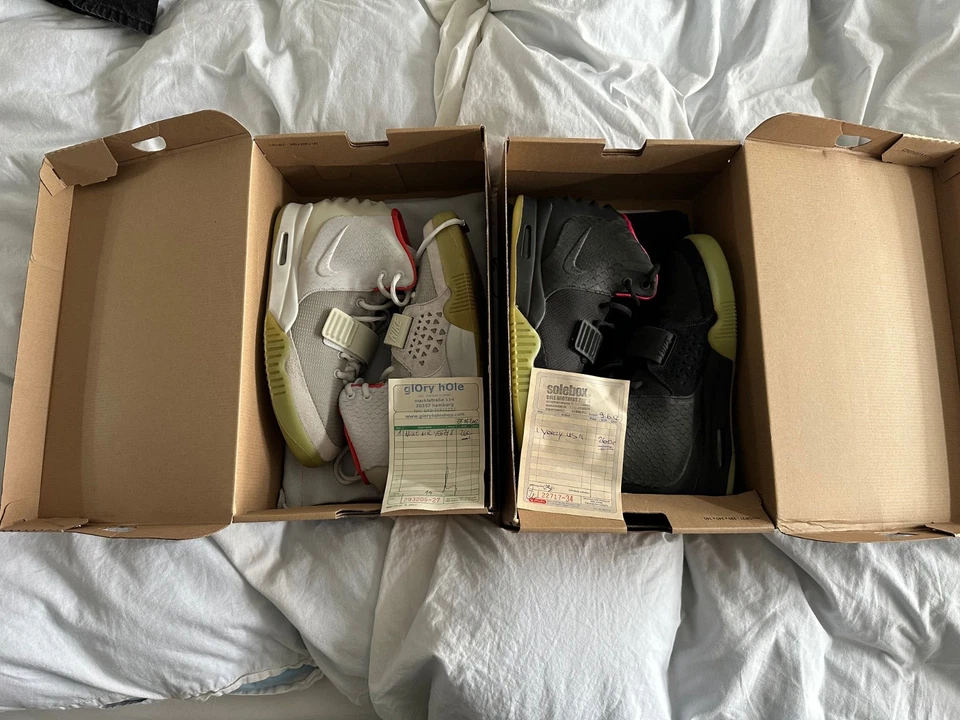 Nike Air Yeezy 2 NRG Pure Platinum & Solar Black Neu OVP US 11 EUR 45 Deadstock - Bild 1 von 4