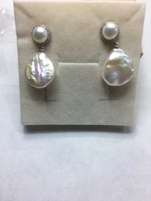 ORECCHINI IN ARGENTO 925 TONDO PERLA ZIRCONI E PERLA SCARAMAZZA VERA (AMFO0190) - Immagine 1 di 3