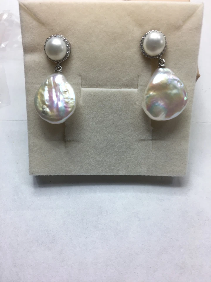 ORECCHINI IN ARGENTO 925 TONDO PERLA ZIRCONI E PERLA SCARAMAZZA VERA (AMFO0190) - Immagine 1 di 3