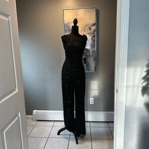 Black sequin Jumpsuit With Zipper On The Back - Picture 1 of 3