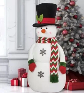 3.9ft (1.2m) Classic Top Hat Soft Sculpture Snowman - Picture 1 of 3