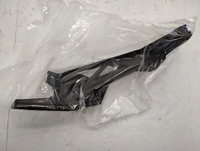 Soporte de guardabarros lado izquierdo Dodge Grand Caravan 2011-2020 68084829AA Foto 1 de 2