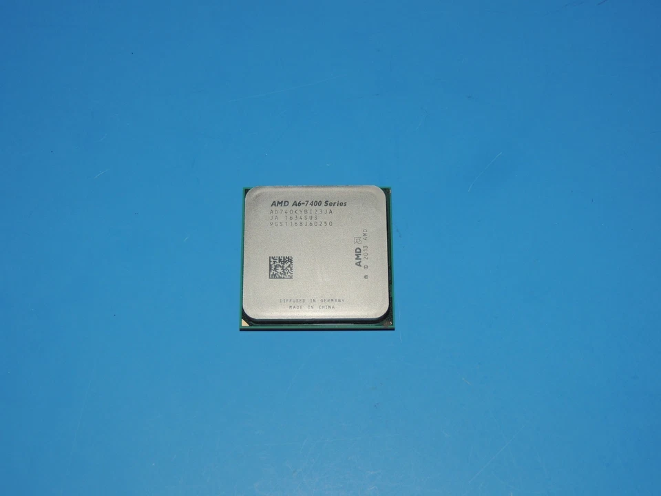 Procesador de escritorio AD740KYBI23JA AMD A6-7400K - 2 núcleos - frecuencia base de 3,5 GHz Foto 1 de 1