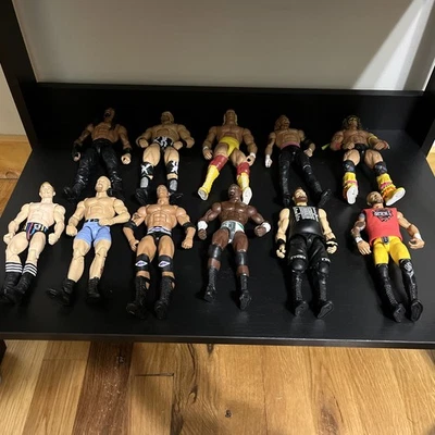 批量 11 件 Elite WWE 美泰动作玩偶 Roman Reigns Stone Cold DDP Hogan Rock — 第 1/4 张图片