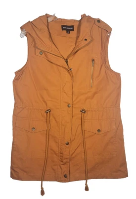 Zenana Outfitters SIZE M Hooded Vest Womens Full Zippered Front EUC - Image 1 of 4