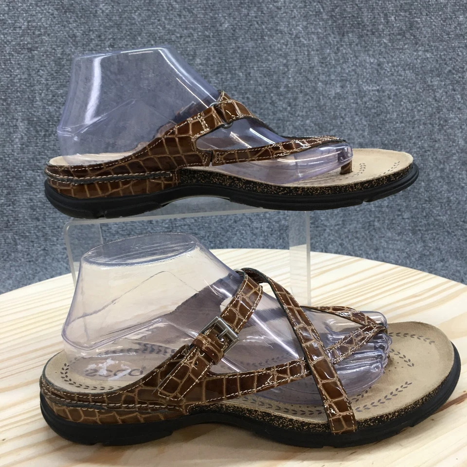 Sandalias Ecco para mujer 41 tanga marrón piel de cocodrilo hebilla informales cómodas planas Foto 1 de 4
