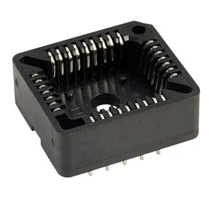 PRESA IC PLCC 32 VIE - Foto 1 di 1
