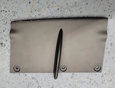 Parachoques trasero Ferrari F12 Berlinetta difusor/ala/alerón derecho # 84360300 Foto 1 de 4