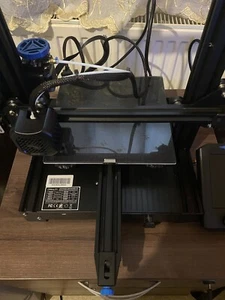 Creality Ender 3 V2 - Photo 1/6