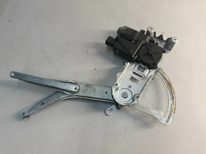 Opel Corsa C ´04 F08, F68 1.2 Fensterheber Motor Fenster RH 13173066 - Picture 1 of 11