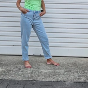 SASS CLOTHING-NAT JEANS-ICE WASH SLIM FIT STRAIGHT LEG JEAN S8-20 - Picture 1 of 8