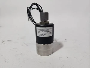 Gems Sensors and Controls D2215-S9  - Picture 1 of 4