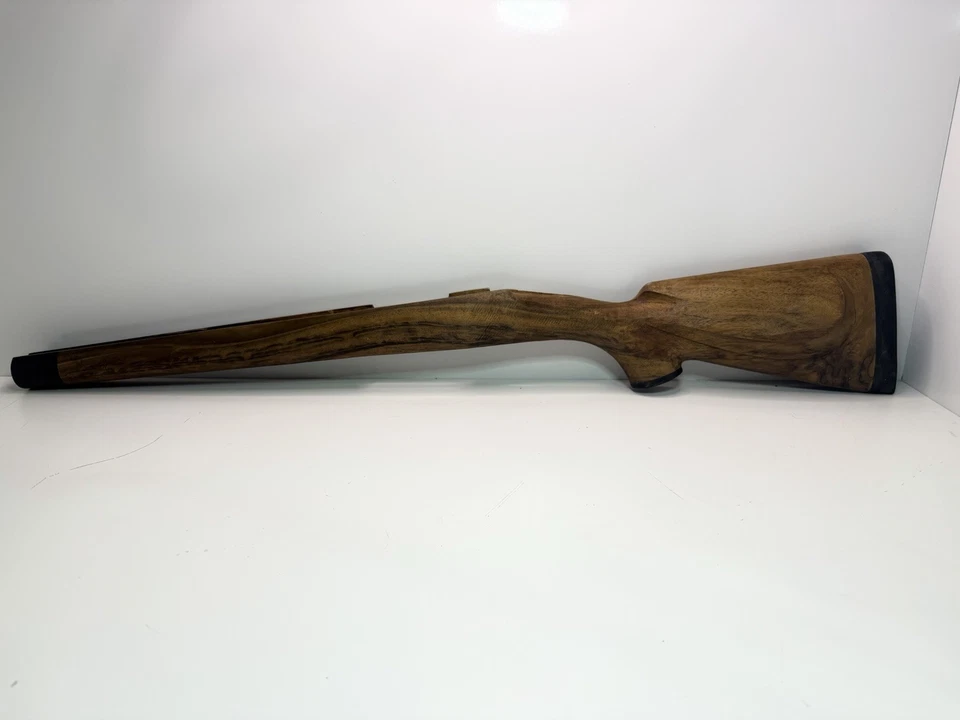 Pieza de muebles de madera vintage - 33" de largo - Almohadilla desaceleradora - Usada Foto 1 de 4