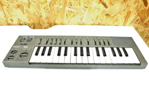 Yamaha CS-01 CS01 Mobile Analog Synthesizer keyboard  - Picture 1 of 7