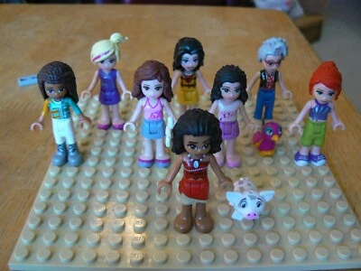 10 Lego Friends Minifigures: Moana, Pua, Mia, Vicky, Dottie, Natasha, Emma +More - Image 1 of 4