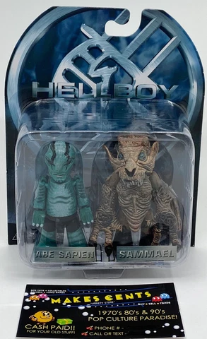 2004 Mezco Hellboy Abe Sapien and Sammael Mini Action Figures - Brand New Cover