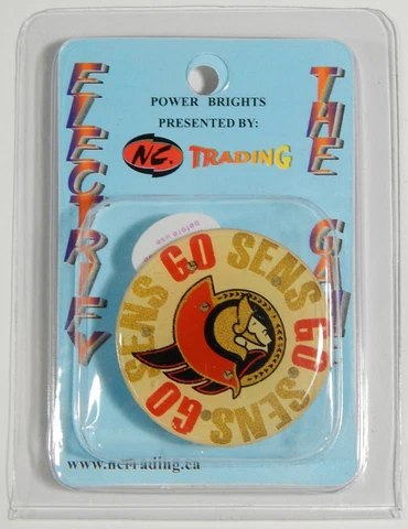 Ottawa Senators "Go Sens!" Flashing LED Light-Up Logo Magnet Pin New NIP Hockey Cover