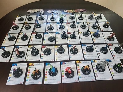 HeroClix Lot 43 Figures with Cards, Extra Tokens And Extra Cards Some Duplicates - Image 1 of 4