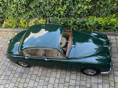 Jaguar MK 2 Oldtimer 1967, 2.4l 6-Zyl., TÜV 2027, British Racing Green, Leder - Bild 1 von 4