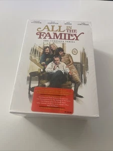 All in the Family: The Complete Series season 1 - 9 (DVD, 2018, 28-Disc box Set - Foto 1 di 4