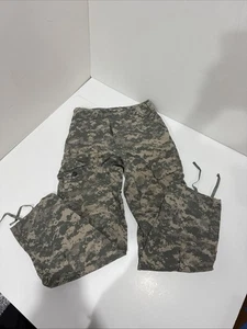 Military Pants Mens Size Small 27-31 Long Army Combat Uniform Camo Digital Cargo - Picture 1 of 5