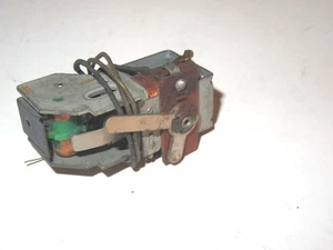 LIONEL POST-WAR  ORIGINAL E-UNIT-  SHORT LEVER DOWN - EXC. - S31KK - Picture 1 of 3