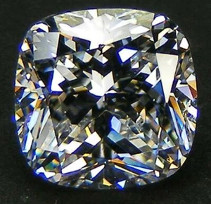 COJÍN 6A++ DE PRIMERA CALIDAD 8x8 mm. ZIRCONIA CÚBICA BLANCA CZ - Imagen 1 de 2