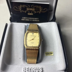 Vintage Benrus Quartz goldfarbene Damenuhr funktioniert Zustand - Bild 1 von 5