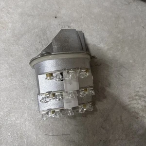 Oem RH Side LED Turn Signal Bulb Diode Indicator Module fit for B-M*W E90 E91 - Picture 1 of 2