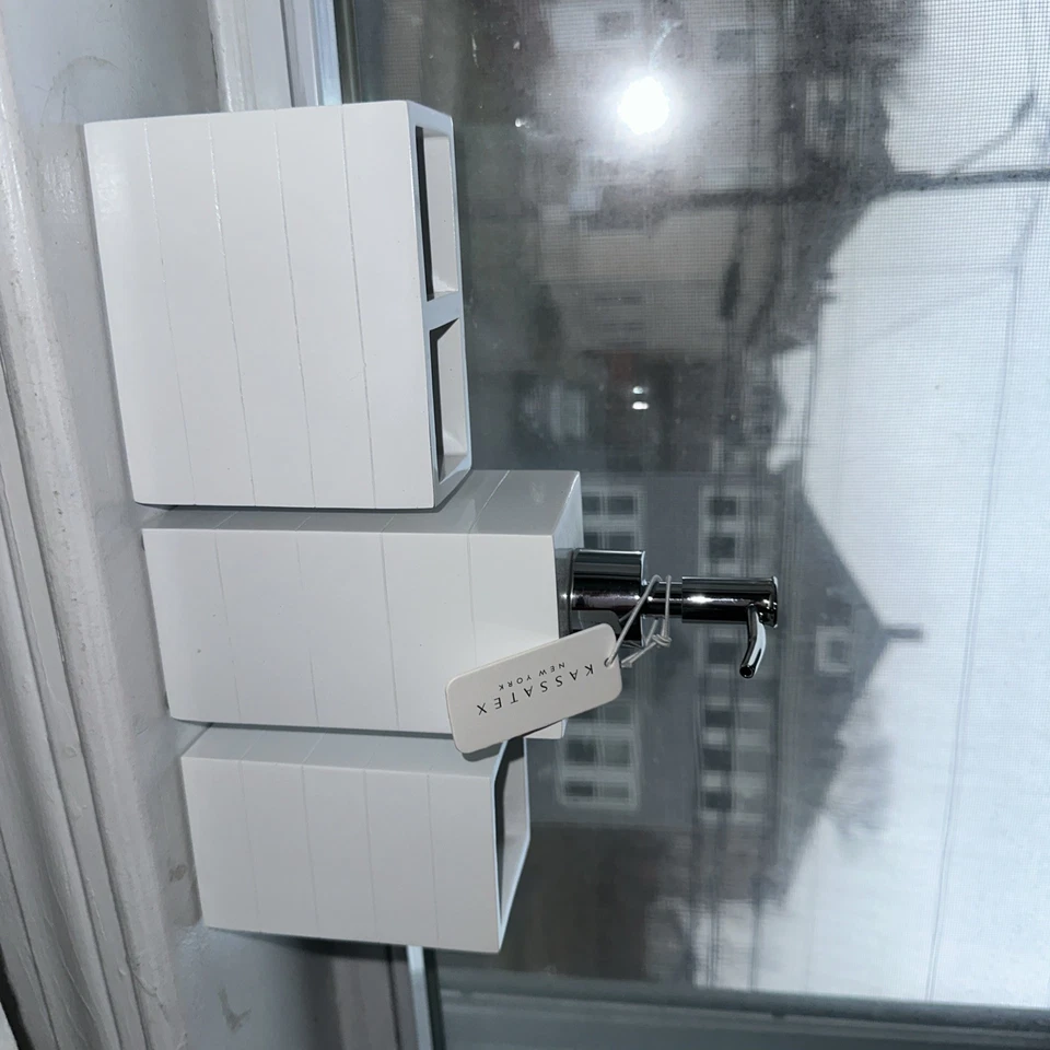 Kassatex Fine Linens Cabana Accessories Toothbrush Holder White